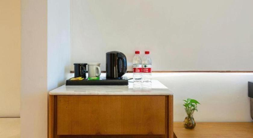 Jinjiang Metropolo Hongqiao International Exhibition Center Branch 3*
