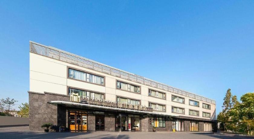 Jinjiang Metropolo Hongqiao International Exhibition Center Branch Hotel